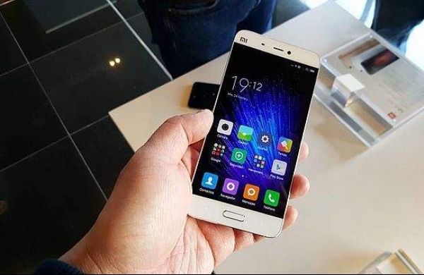 Xiaomi India: Selling Each Device, Not Throwing Away Units In Secret Big Warehouses