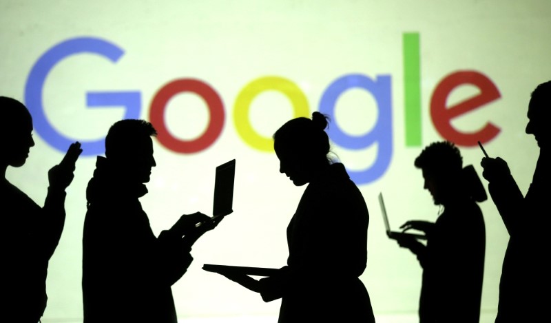 Google Struggling to Ease Tensions on Eve of New EU Privacy Law