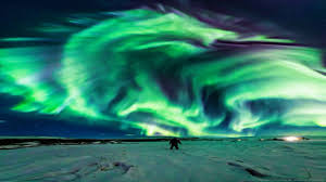 NASA Confused Over Dragon Aurora Over Iceland